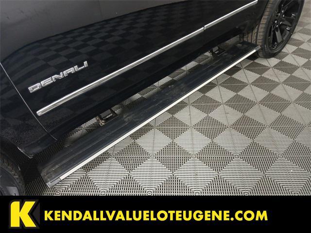used 2017 GMC Yukon car, priced at $28,998