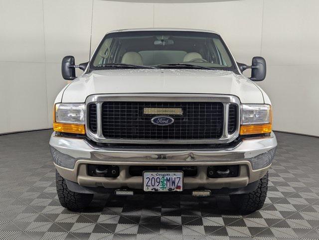 used 2000 Ford Excursion car