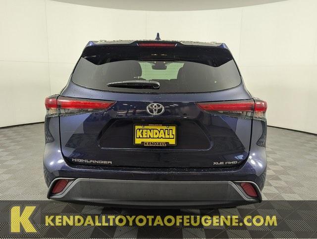 used 2022 Toyota Highlander car, priced at $37,488