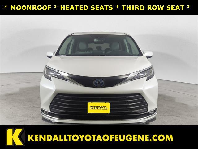 used 2023 Toyota Sienna car, priced at $41,998