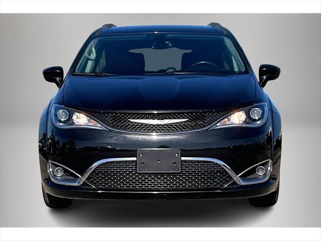 used 2018 Chrysler Pacifica car, priced at $18,691