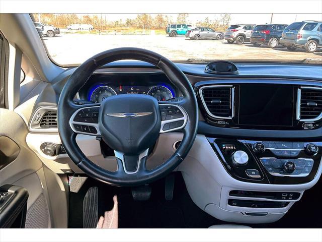 used 2018 Chrysler Pacifica car, priced at $18,691