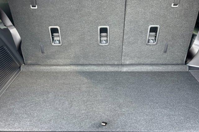 new 2025 Subaru Ascent car, priced at $45,405