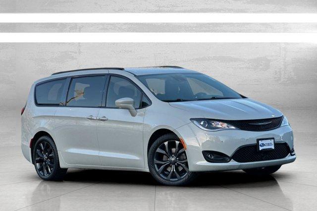 used 2020 Chrysler Pacifica car, priced at $23,997