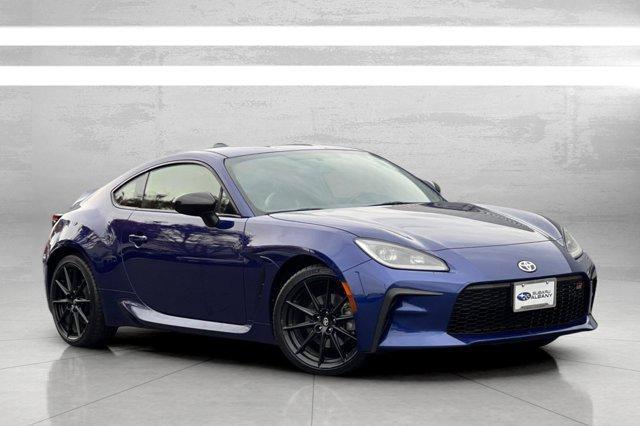 used 2023 Toyota GR86 car, priced at $27,997