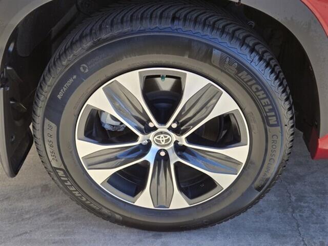 used 2020 Toyota Highlander car, priced at $32,997
