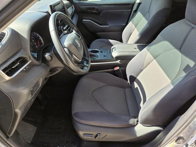 used 2021 Toyota Highlander car, priced at $27,997