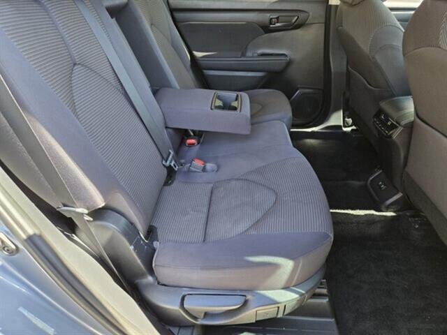 used 2021 Toyota Highlander car, priced at $25,497