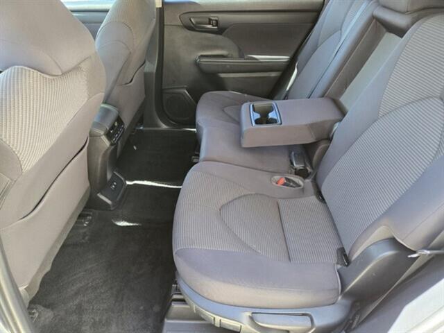 used 2021 Toyota Highlander car, priced at $25,497