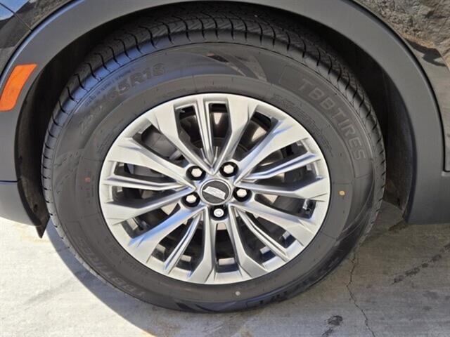 used 2024 Cadillac XT4 car, priced at $28,997