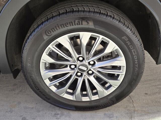 used 2024 Cadillac XT4 car, priced at $28,997
