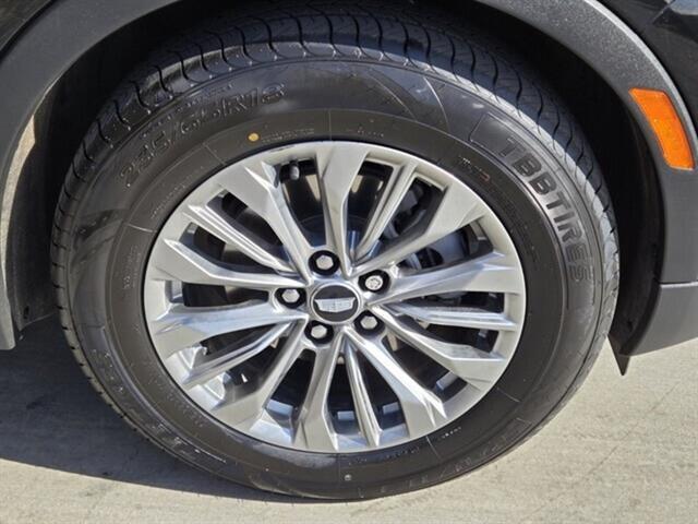 used 2024 Cadillac XT4 car, priced at $28,997