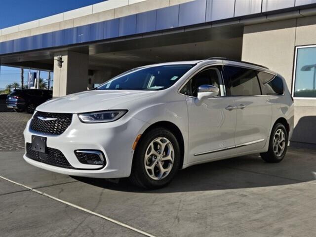 used 2022 Chrysler Pacifica car, priced at $27,997