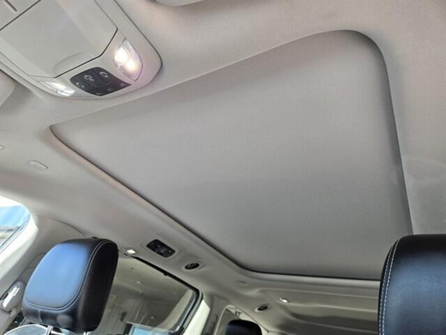 used 2022 Chrysler Pacifica car, priced at $27,997