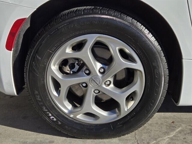 used 2022 Chrysler Pacifica car, priced at $27,997