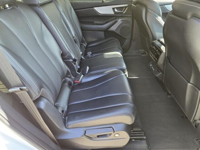 used 2024 Acura MDX car, priced at $45,997