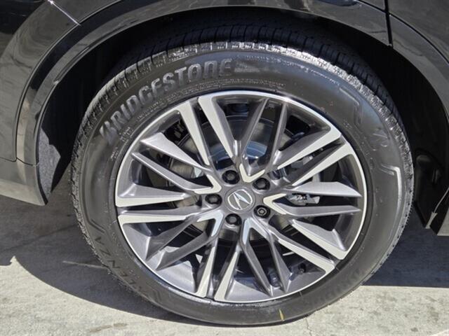 new 2025 Acura MDX car, priced at $68,250