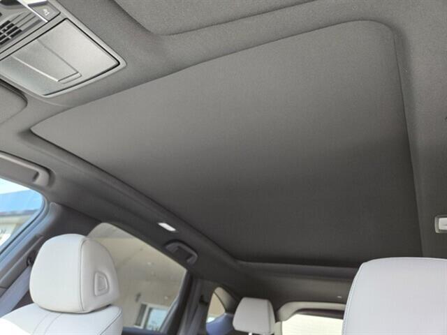 new 2025 Acura RDX car, priced at $46,050