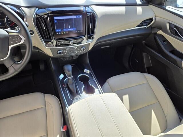 used 2023 Chevrolet Traverse car, priced at $32,014