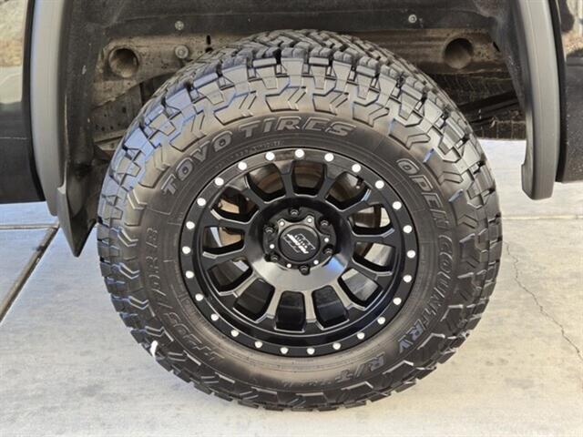 used 2018 GMC Sierra 1500 car, priced at $33,997