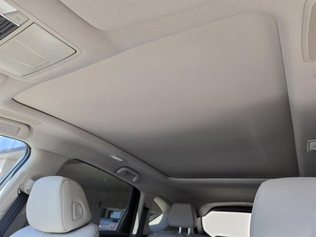 new 2025 Acura RDX car, priced at $49,250
