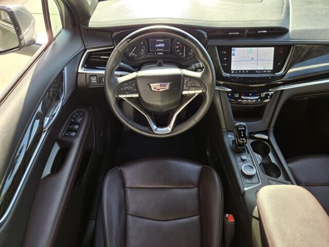 used 2023 Cadillac XT6 car, priced at $43,997