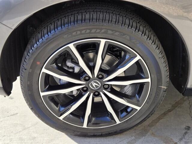 new 2025 Acura RDX car, priced at $56,400