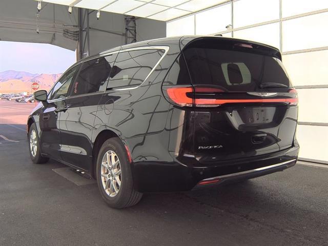 used 2023 Chrysler Pacifica car, priced at $25,497