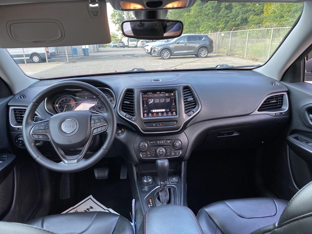 used 2019 Jeep Cherokee car, priced at $15,998