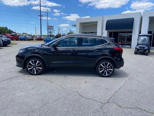 used 2019 Nissan Rogue Sport car, priced at $17,985