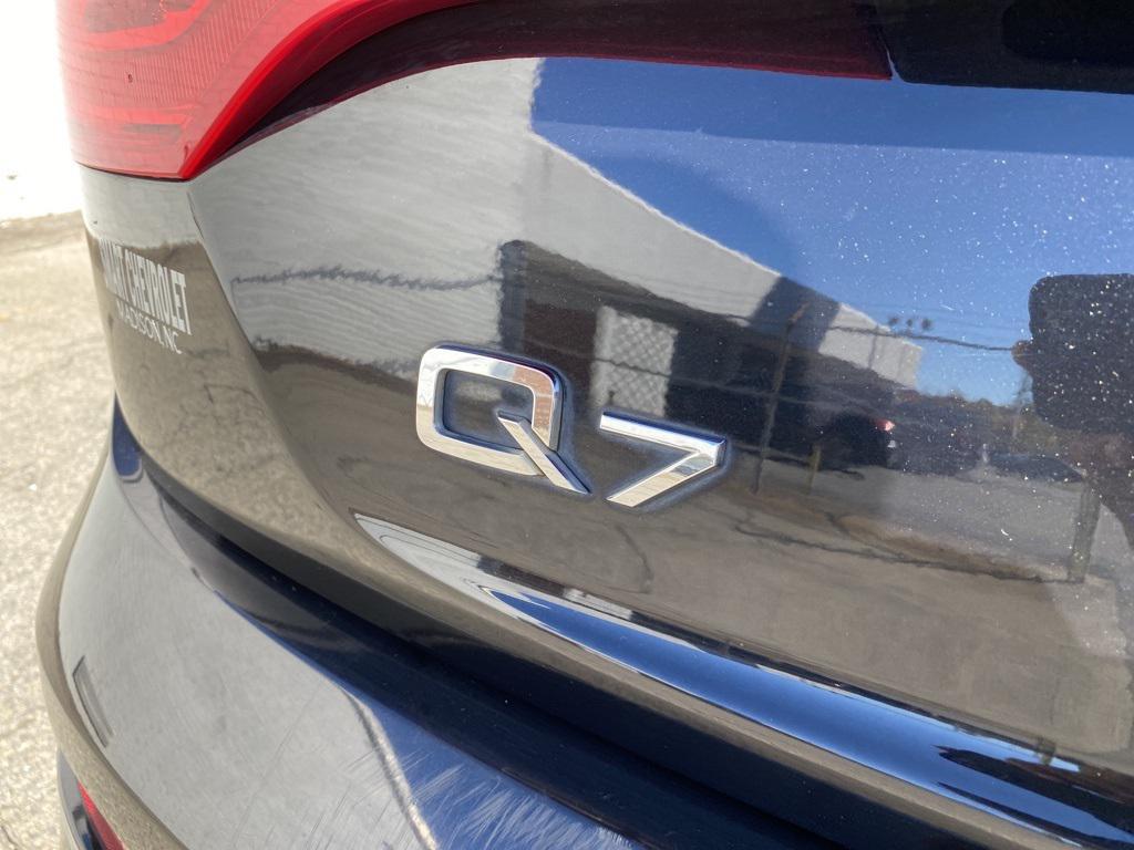 used 2013 Audi Q7 car, priced at $8,999