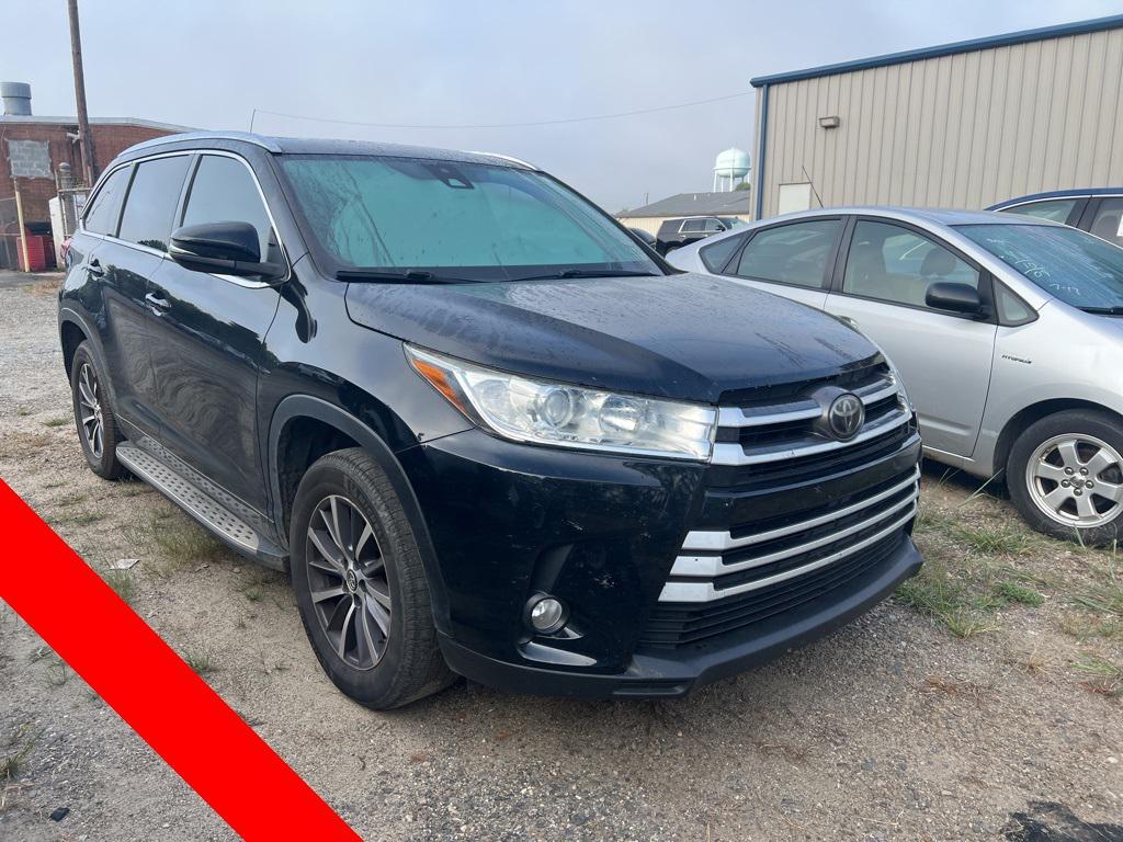 used 2017 Toyota Highlander car, priced at $14,431
