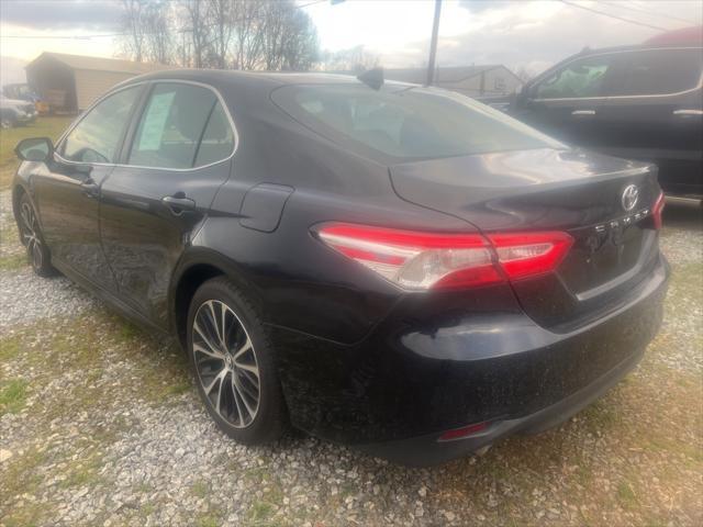 used 2019 Toyota Camry Hybrid car, priced at $19,485