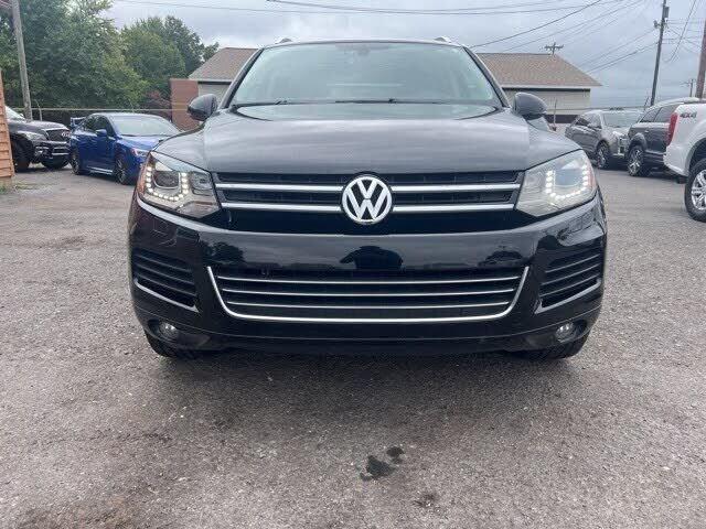 used 2013 Volkswagen Touareg car, priced at $10,985