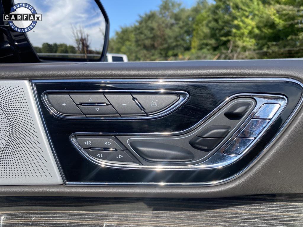 used 2021 Lincoln Navigator car, priced at $40,455