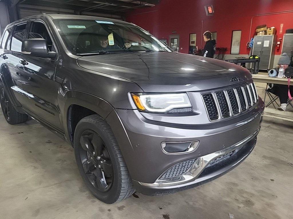 used 2016 Jeep Grand Cherokee car, priced at $15,655
