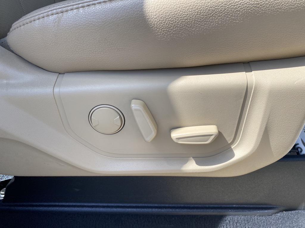 used 2021 Ford F-250 car, priced at $55,148