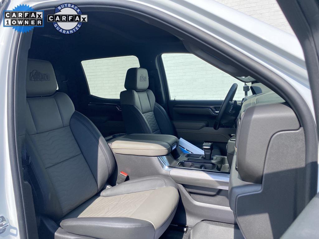 used 2024 Chevrolet Silverado 1500 car, priced at $63,998