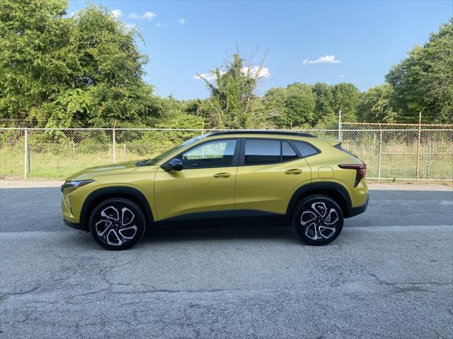 new 2025 Chevrolet Trax car, priced at $26,150