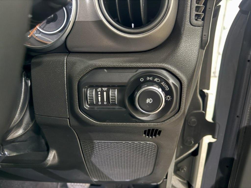 used 2022 Jeep Wrangler Unlimited car, priced at $34,998
