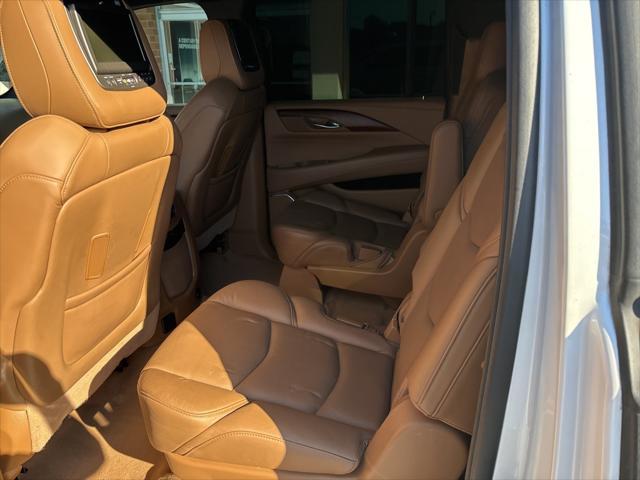 used 2017 Cadillac Escalade ESV car, priced at $32,385