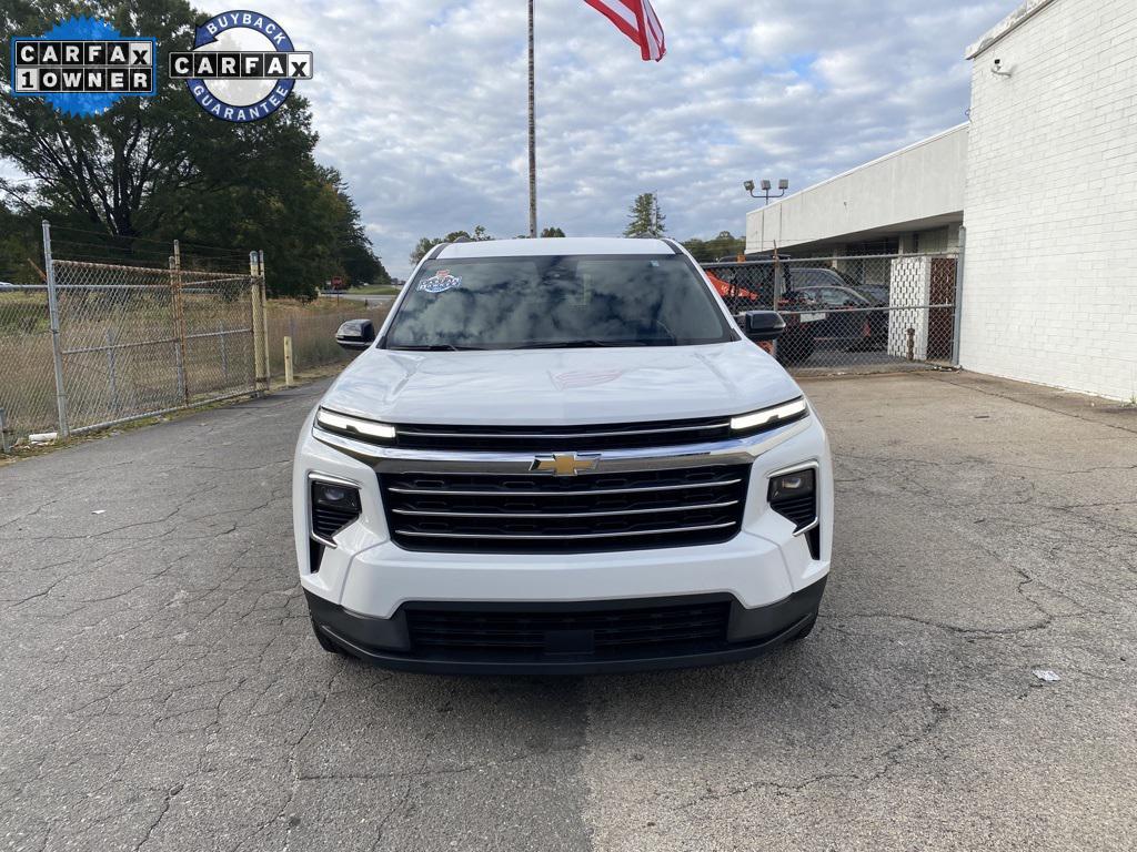 used 2025 Chevrolet Traverse car, priced at $35,852