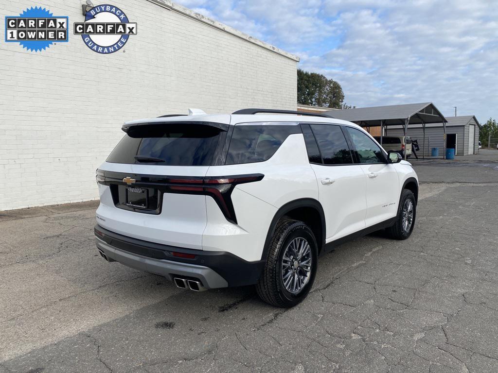 used 2025 Chevrolet Traverse car, priced at $35,852