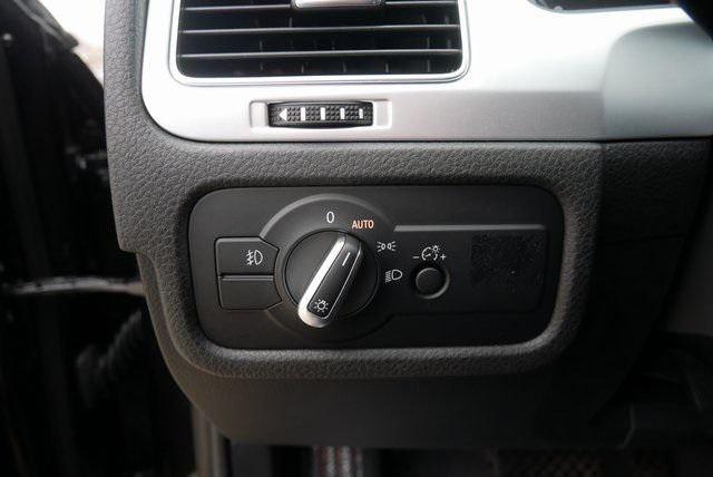 used 2016 Volkswagen Touareg car, priced at $18,998