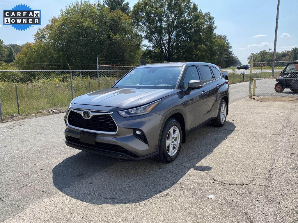 used 2020 Toyota Highlander car, priced at $22,979