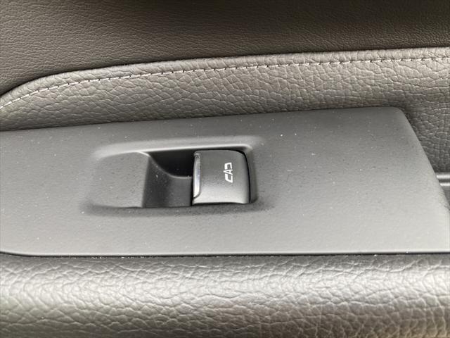 used 2021 GMC Yukon car, priced at $47,674
