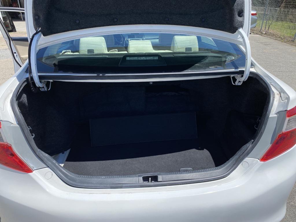used 2014 Toyota Camry Hybrid car, priced at $10,698