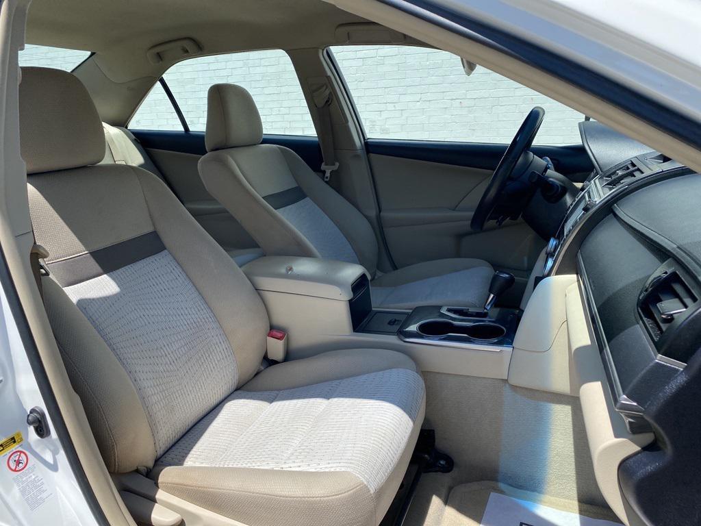 used 2014 Toyota Camry Hybrid car, priced at $10,698