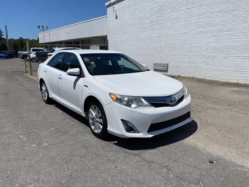 used 2014 Toyota Camry Hybrid car, priced at $10,698