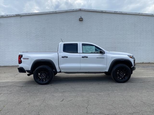 new 2024 Chevrolet Colorado car, priced at $42,500